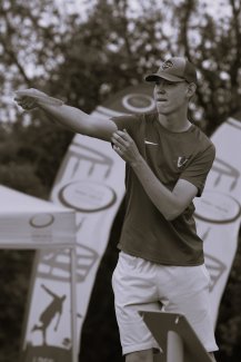 Dariana Galāņina piemiņai